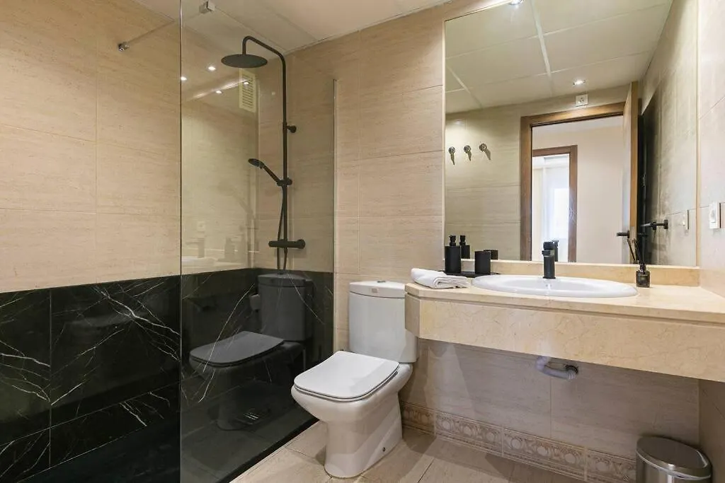 Luxurious Apartment In Marina Banus, Puerto Banus Marbella Spain