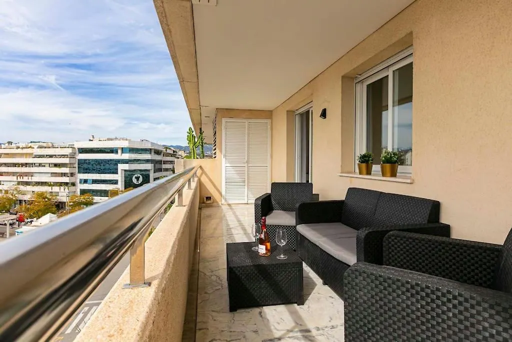 Luxurious Apartment In Marina Banus, Puerto Banus Marbella