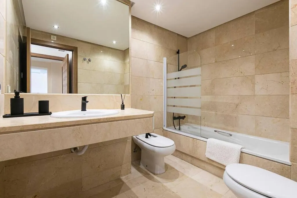 Luxurious Apartment In Marina Banus, Puerto Banus Marbella