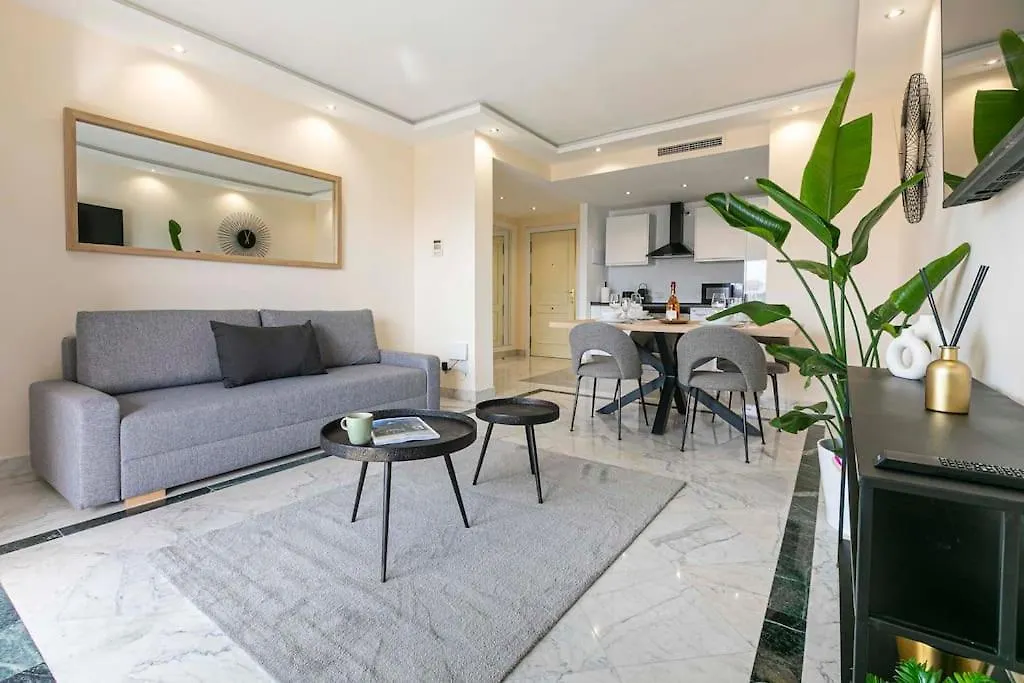 Luxurious Apartment In Marina Banus, Puerto Banus Marbella Spain