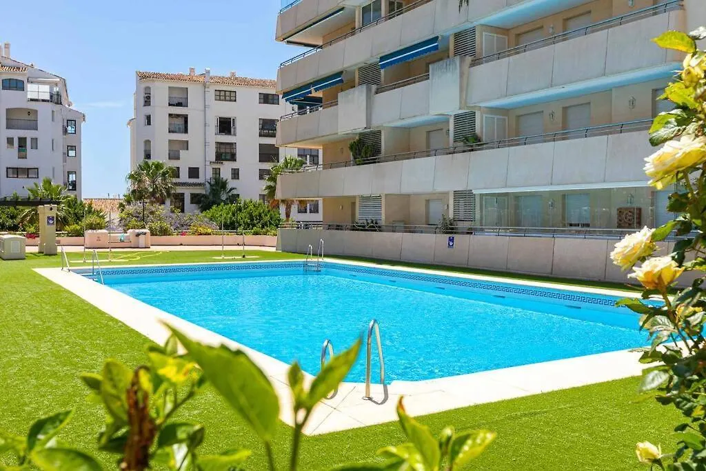 Luxurious Apartment In Marina Banus, Puerto Banus Marbella
