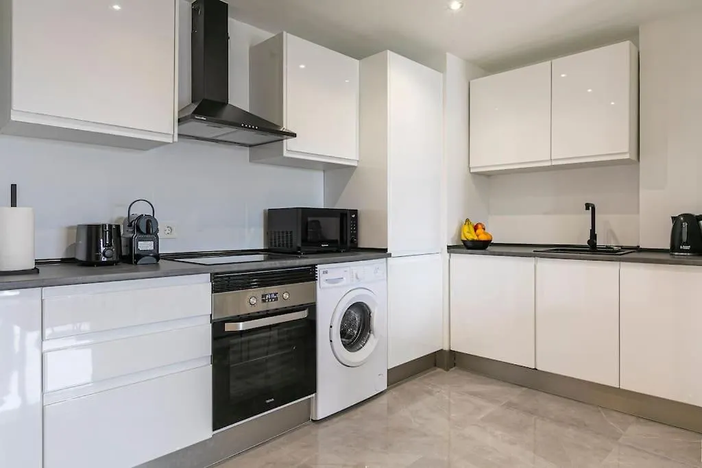 Luxurious Apartment In Marina Banus, Puerto Banus Marbella 0*,